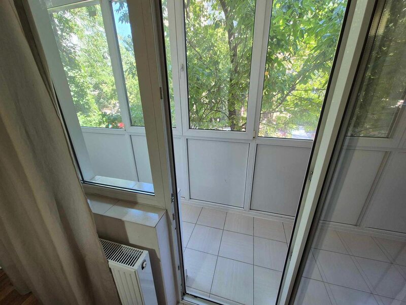 Vitan, Auchan Vitan,